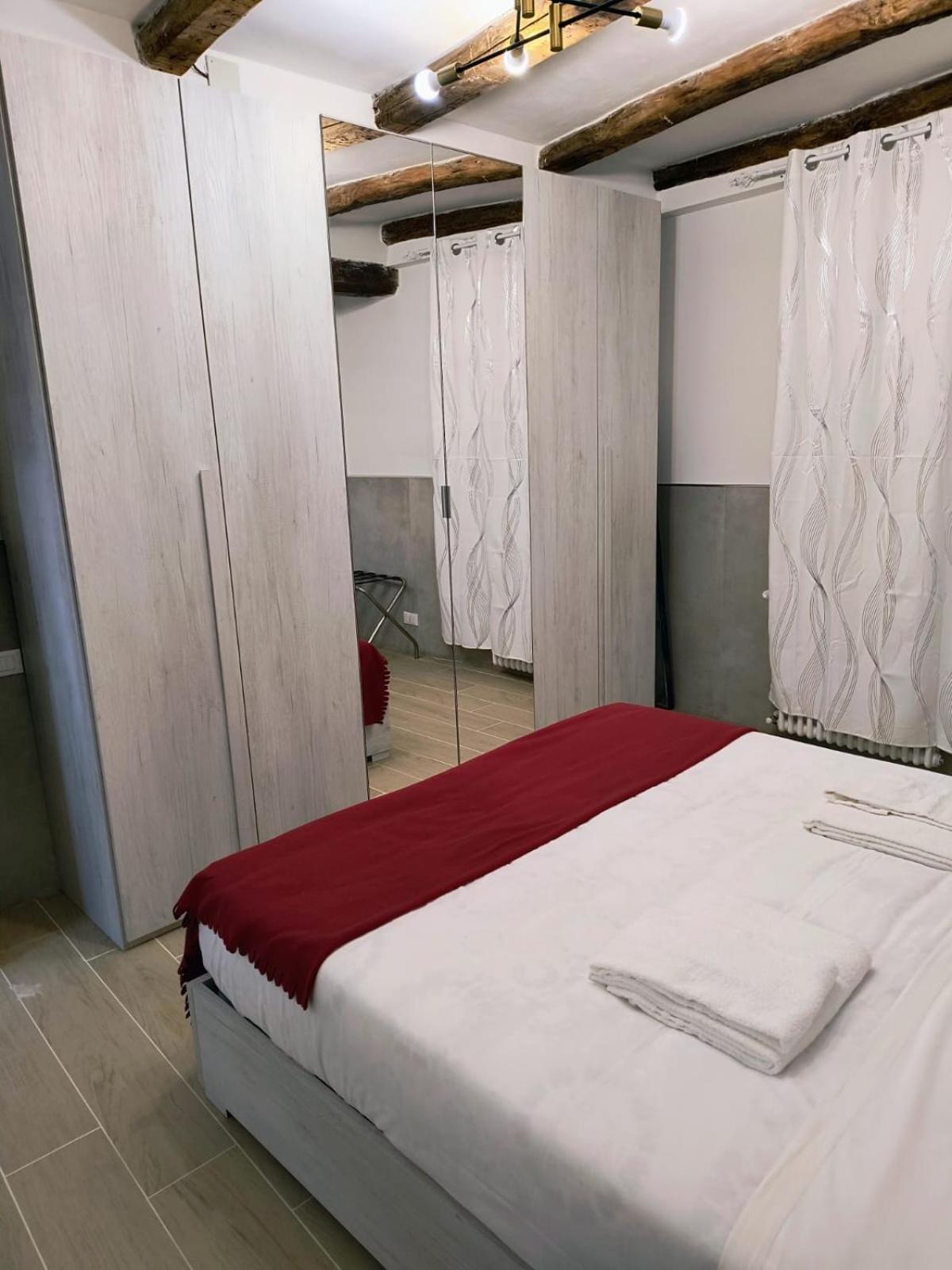 50 Tourist House Bologna - Pratello - Self Check-In Apartment Екстериор снимка