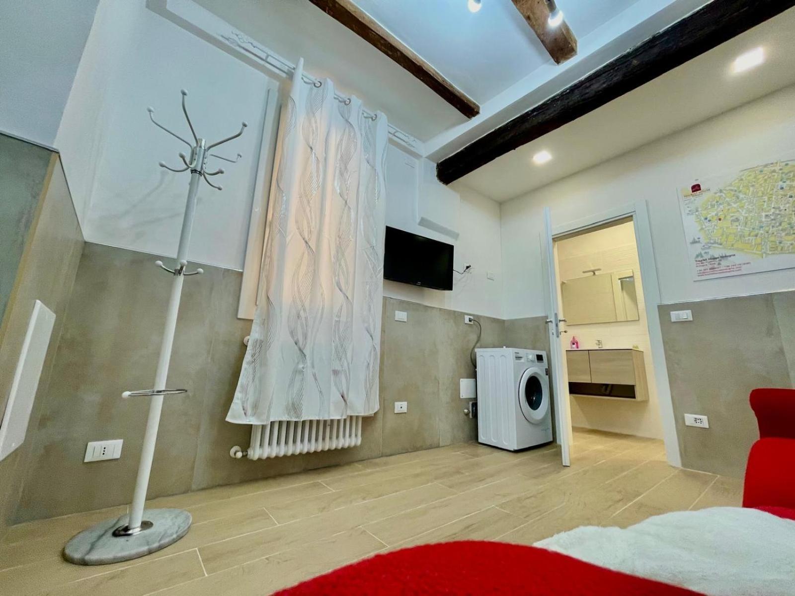 50 Tourist House Bologna - Pratello - Self Check-In Apartment Екстериор снимка