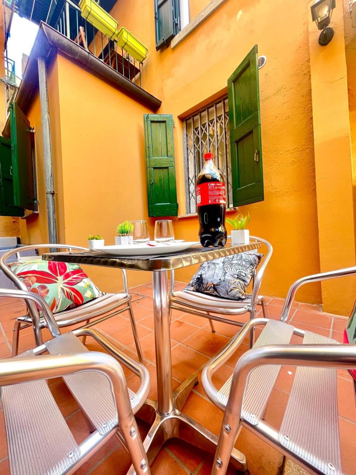 50 Tourist House Bologna - Pratello - Self Check-In Apartment Екстериор снимка